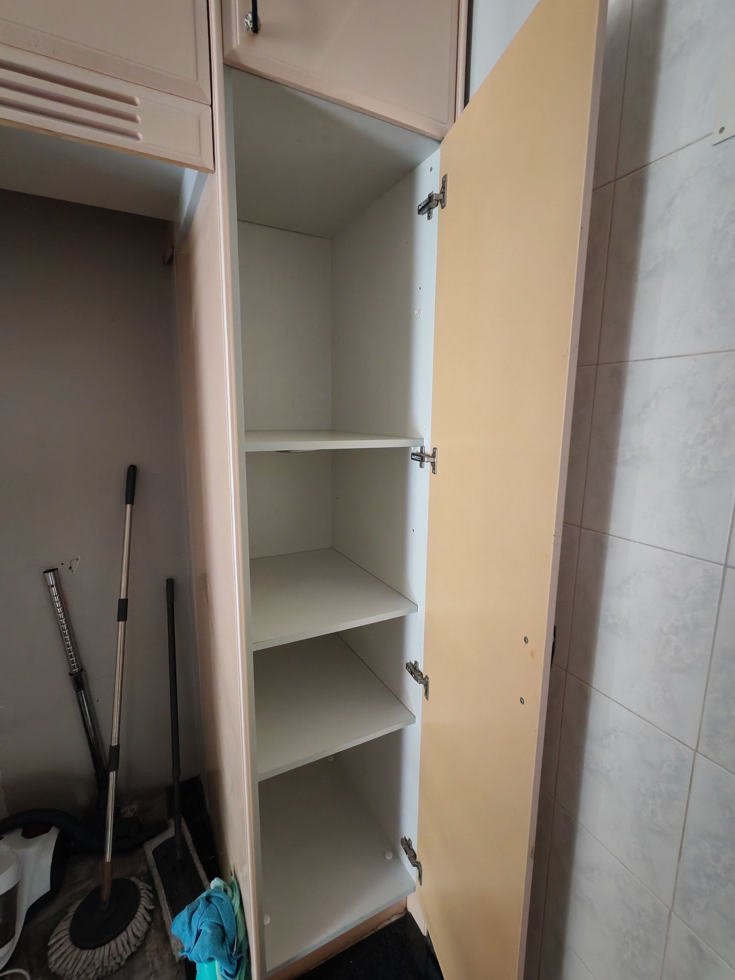 Móveis cozinha completa com pedra + exaustor + caldeira + radiadores