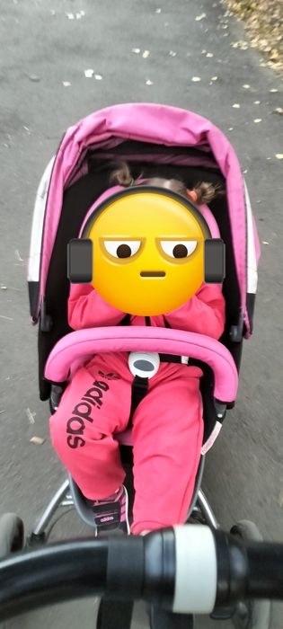 Дитяча  коляска 3 в 1