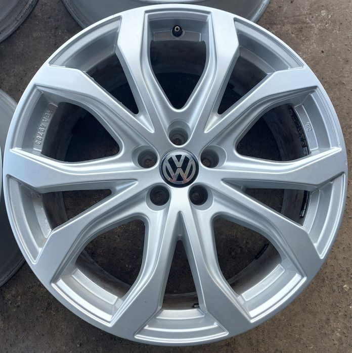 5 112 R20 VW Touareg Tiguan Passat B7 B8