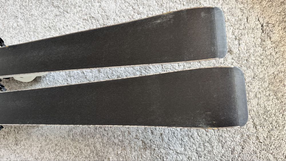 Narty Volkl RTM JR 140 cm + wiązania Marker, stan bdb