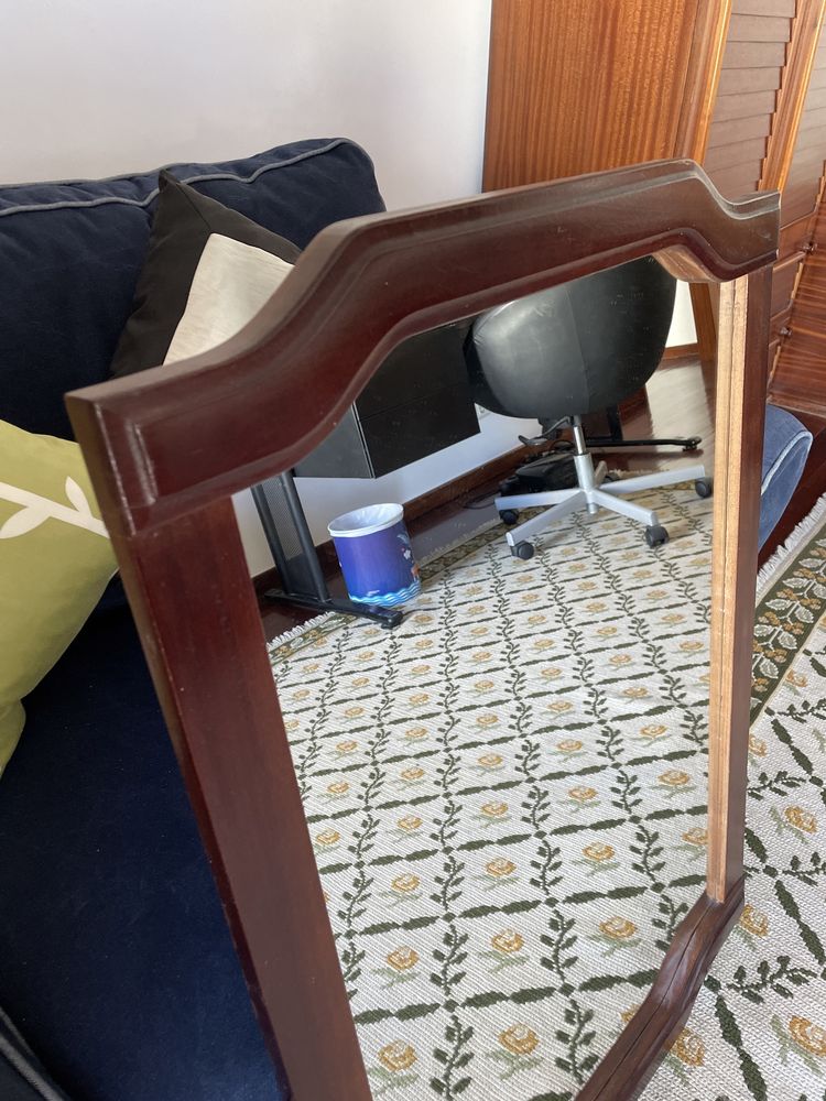 Espelho 80cm por 90 cm óptimas condições