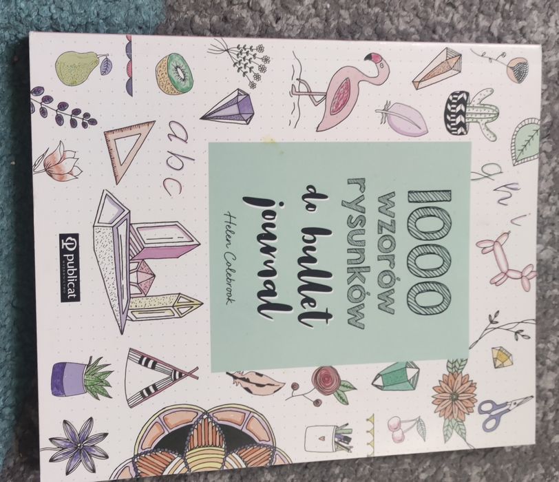 Książka 1000 wzorów rysunków