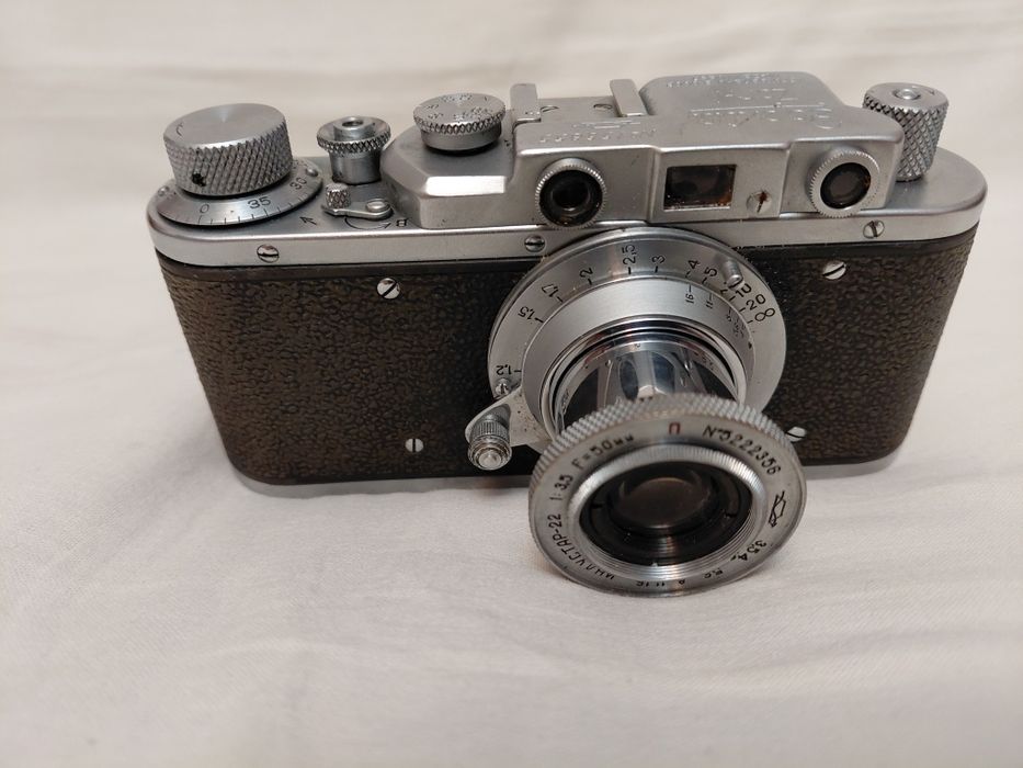 Фотоапарат зорький, об'єктив индустар 22. Ціна договірна.