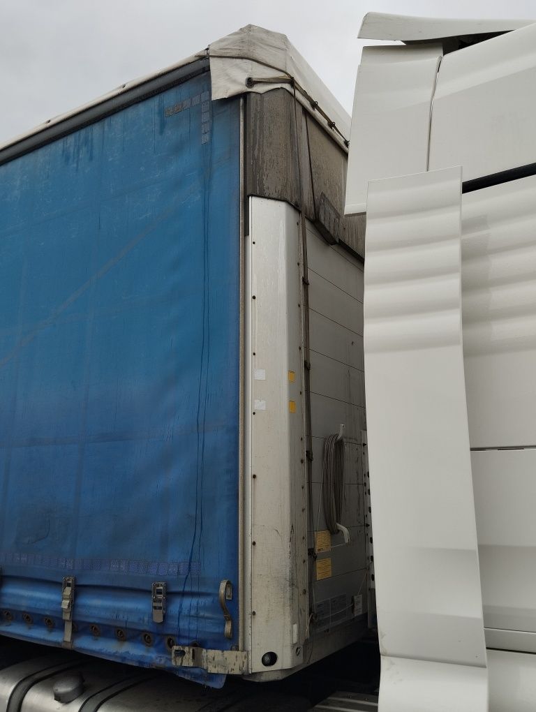 Напівпричіп Schmidtz cargobull
