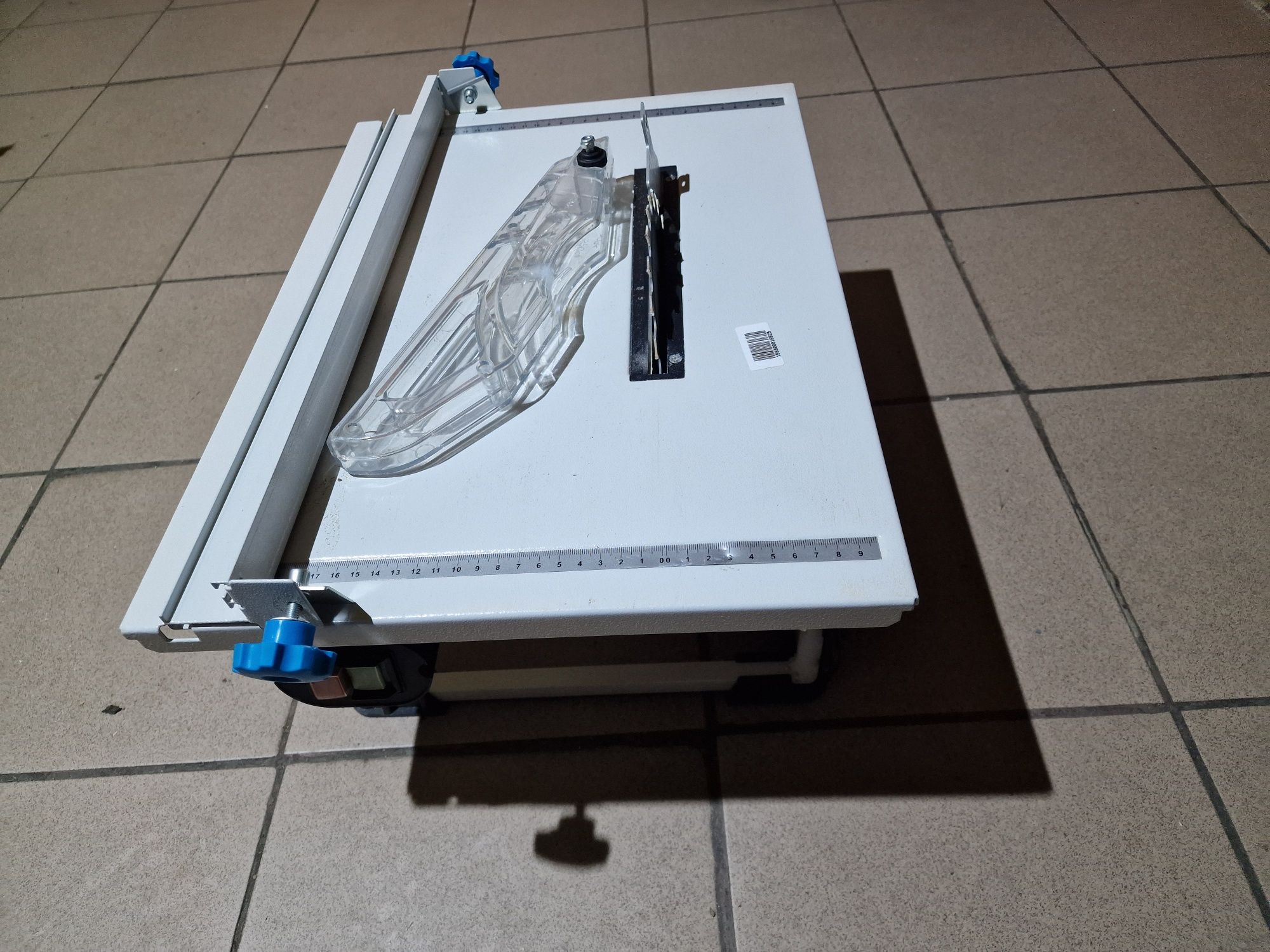 Pilarka stołoa MacAllister 800W