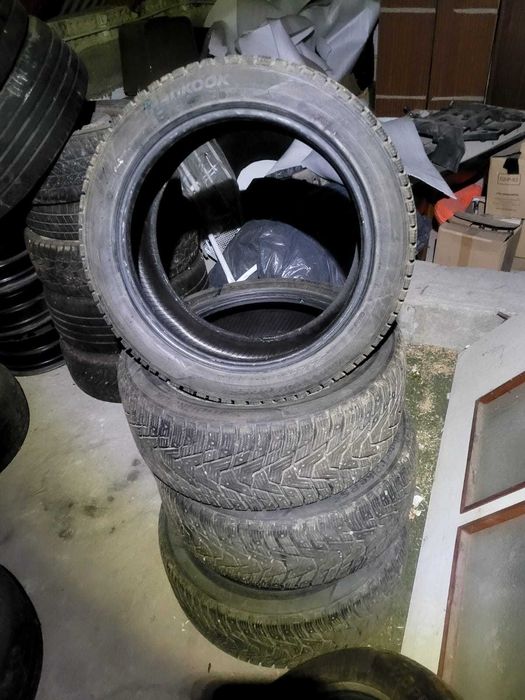 Hankook WInter I Pike RS2 245/45/18 2020r.  2x7mm 2x8mm