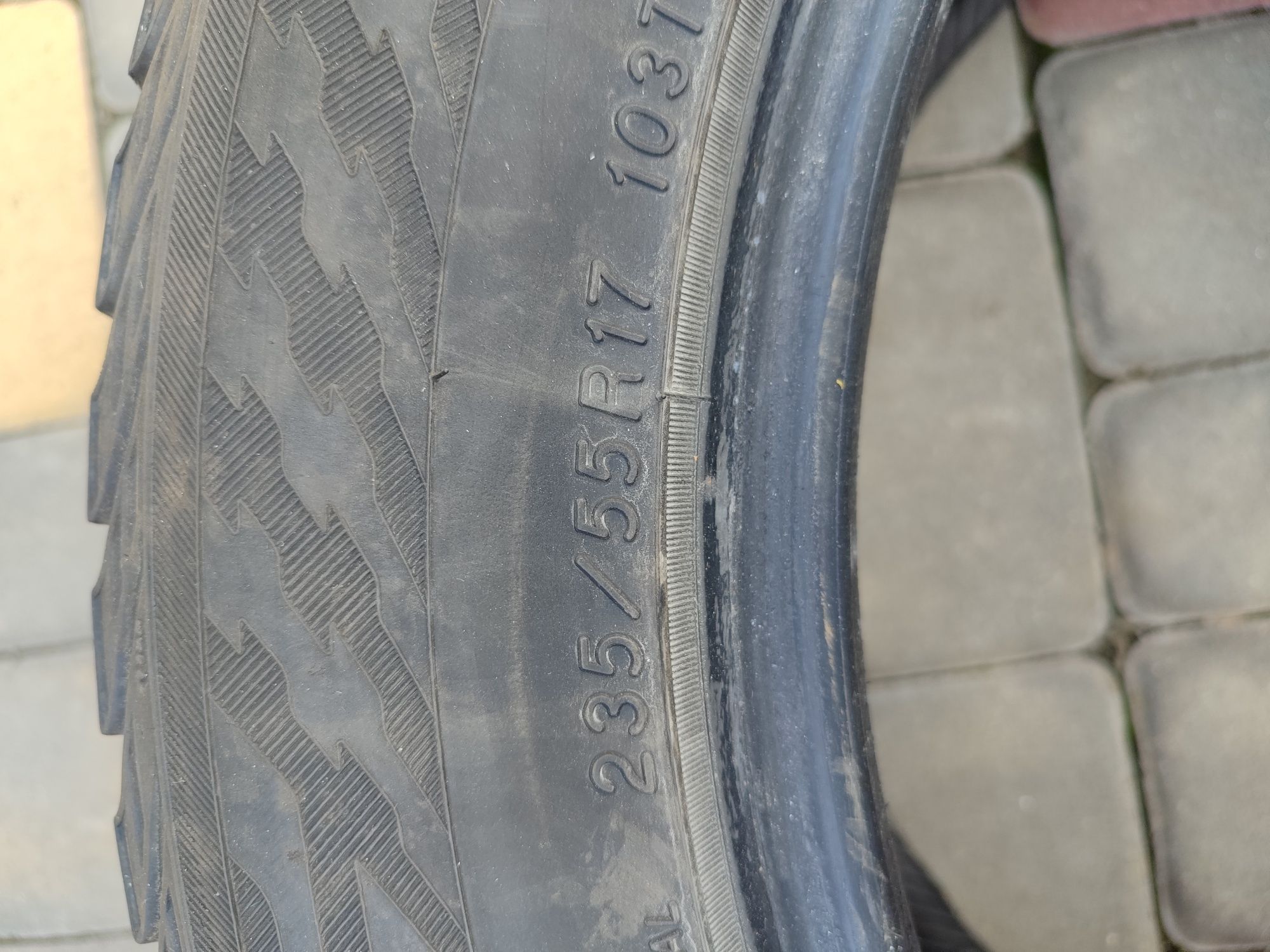 Резина Yokohama 235/55/r17