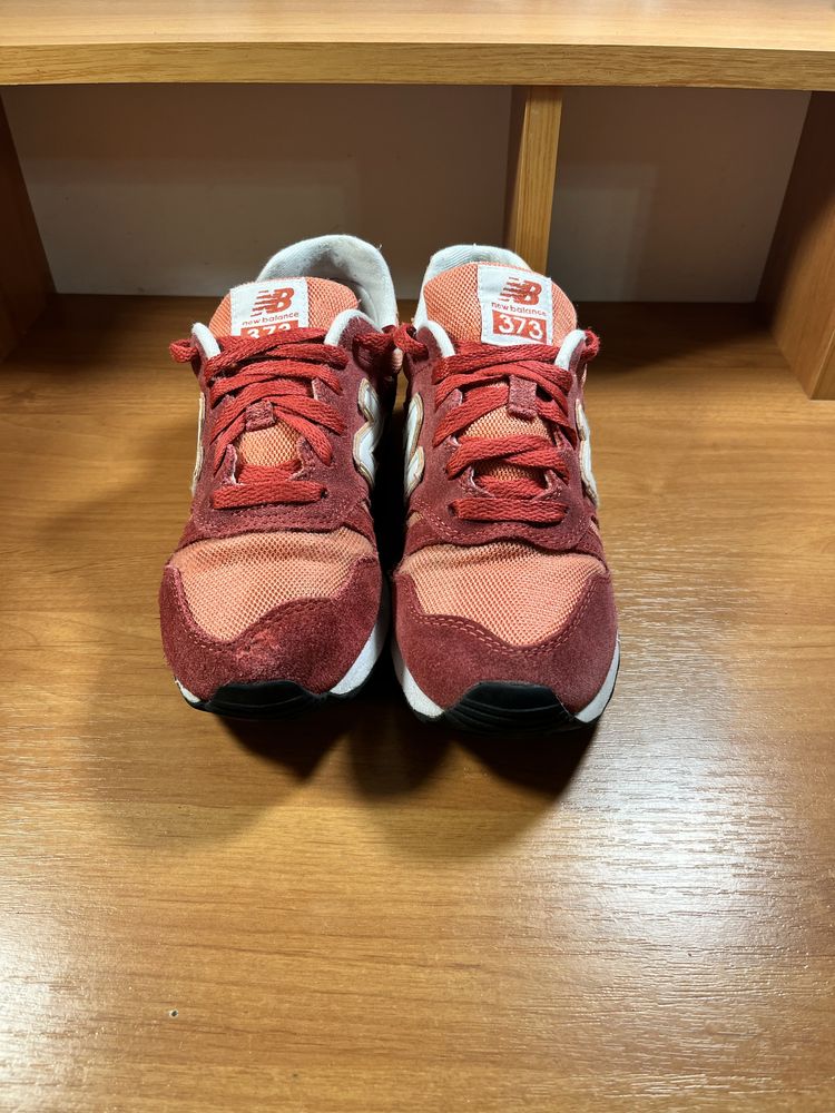 кросівки new balance 373
