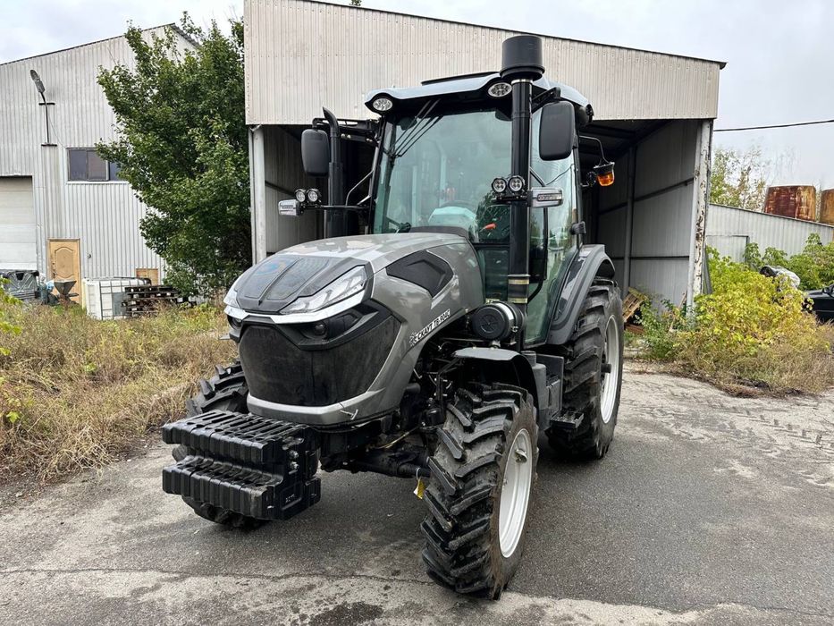 Трактор Скаут TB - 904 C з кондиціонером(сірий) 90 кінських сил