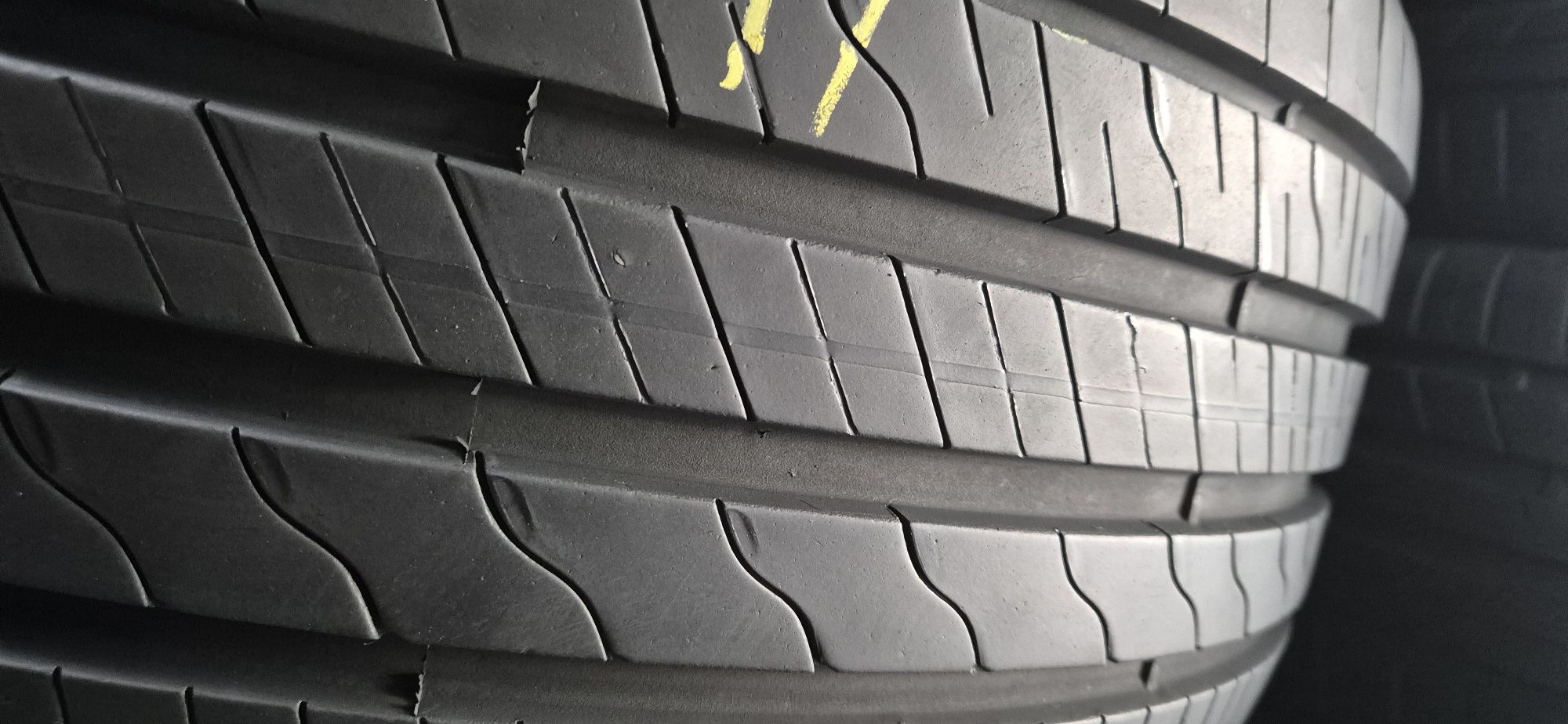 Kpl.opon letnich Goodyear 225 45r17 r21