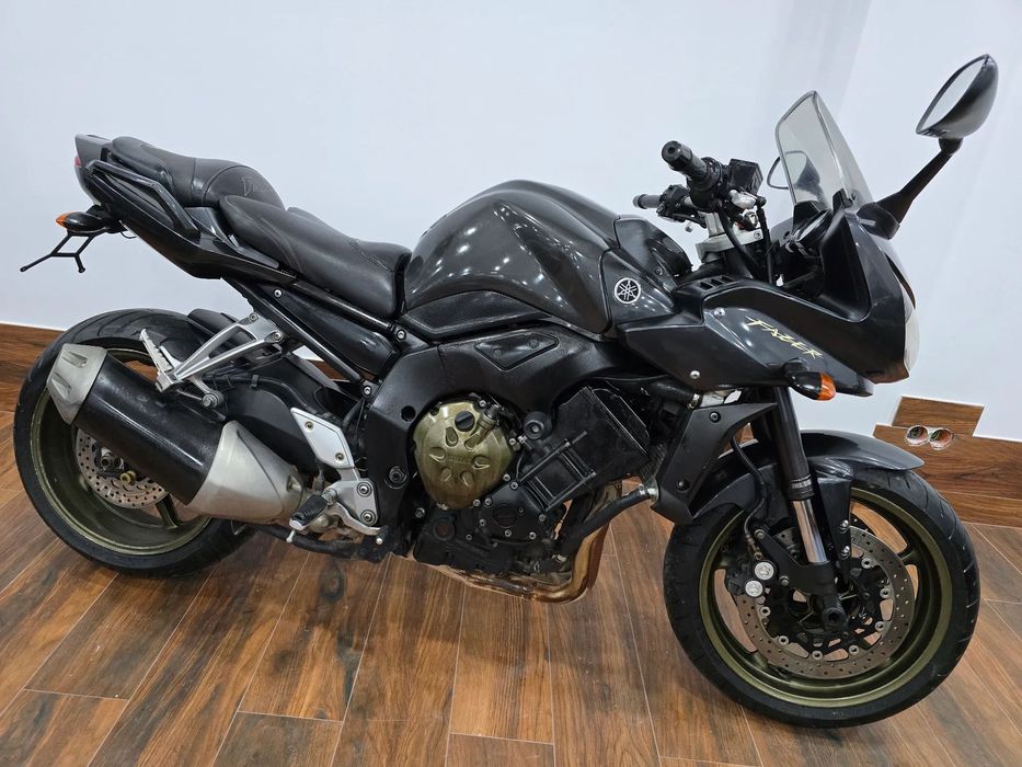 Yamaha FZ YAMAHA FAZER 1000 FZ1 Fzs 1000 cbf1000