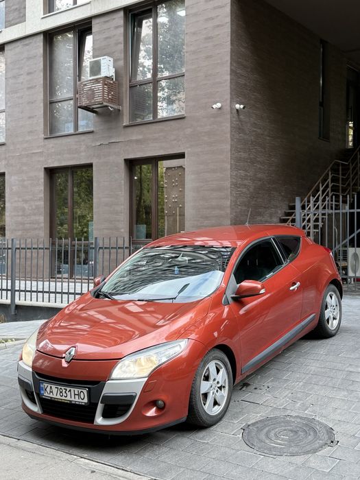Renault Megane 2.0 бензин Автомат