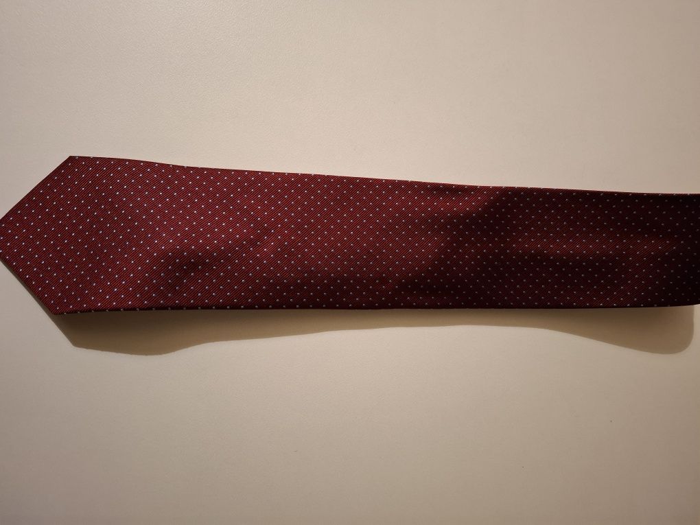 Gravata MRBLUE, como nova, vermelho