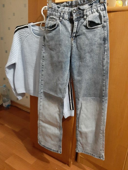 Джинсы и свитер на девочку 11 лет