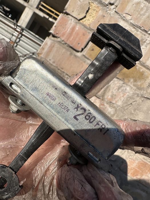 Ручка від двері (водія) в комплекті jaguar xf x260 ягуар хф