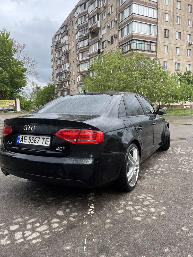 Продам Audi a4b8