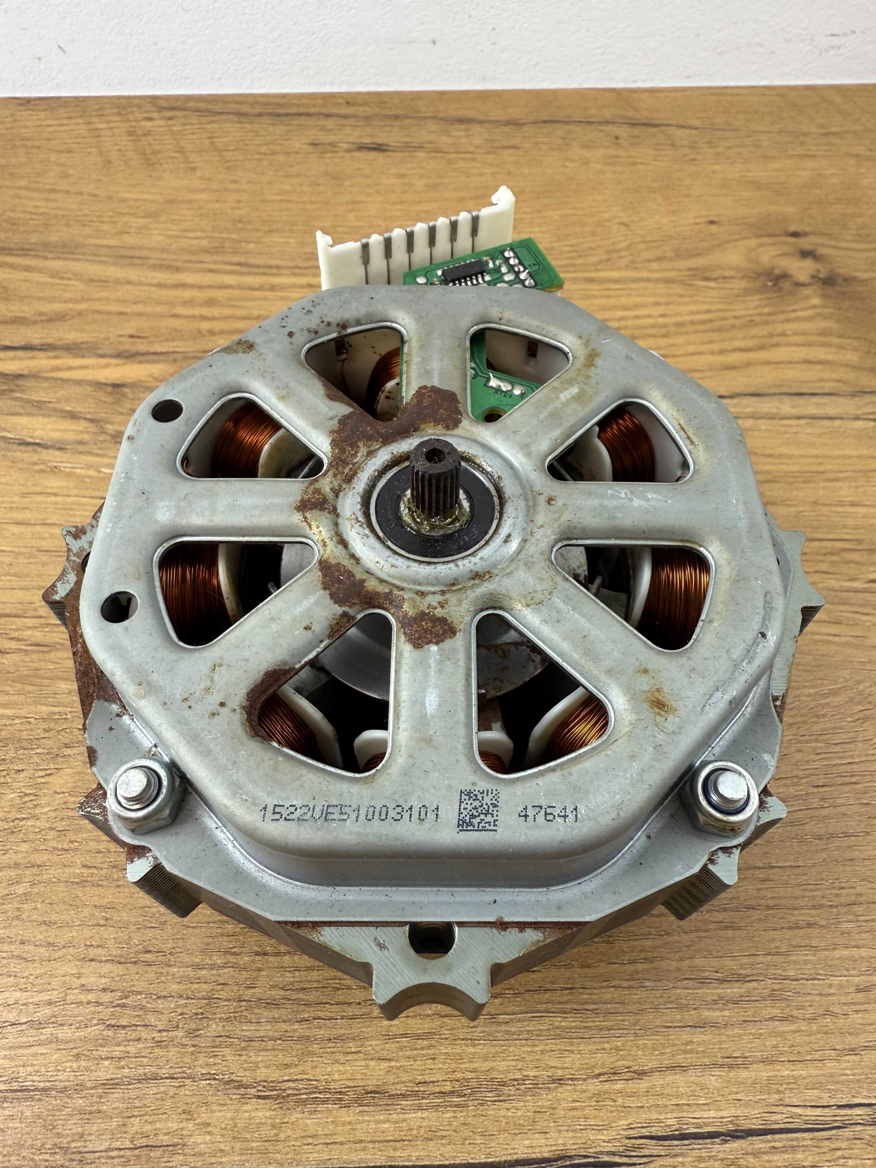 Silnik Thermomix Tm31 Tm5 TM6 SILNIK Termomix. Łożysko do wymiany