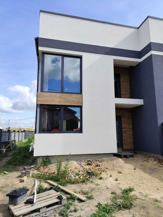 Продам стильний котедж !! Район жк на Щасливому!!!