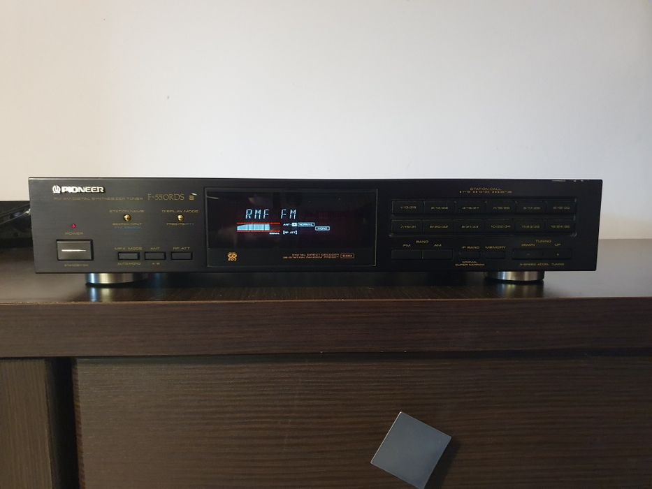 Pioneer F-550 Rds
