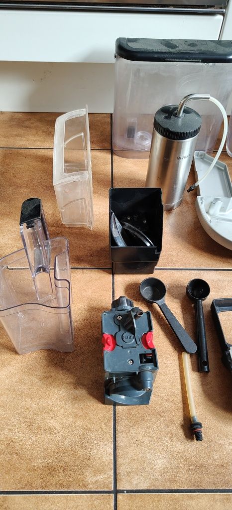 Części pojemniki itp. Nivona DeLonghi. Ekspres do kawy