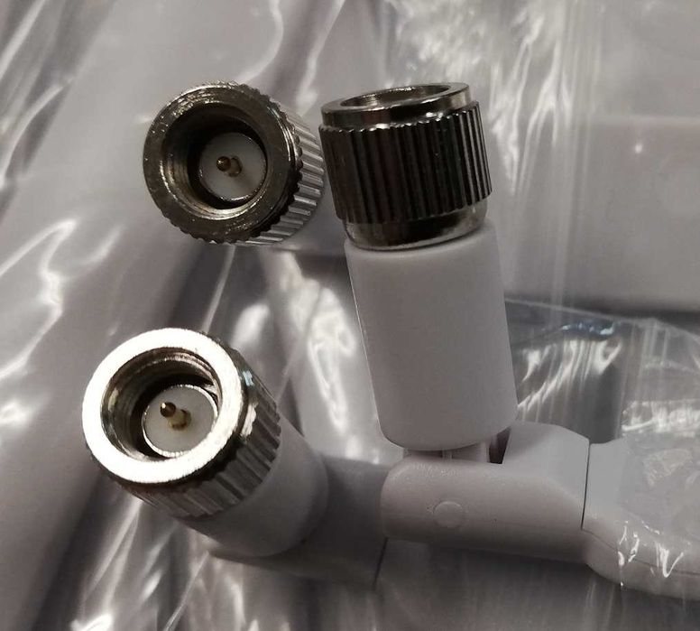 2 anteny SMA do routerówlub kart sieciowych WiFi (typ męski z bolcem)