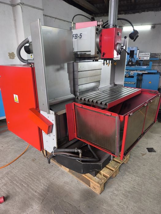 Фрезерний верстат Фрезерный станок Emco FB-5