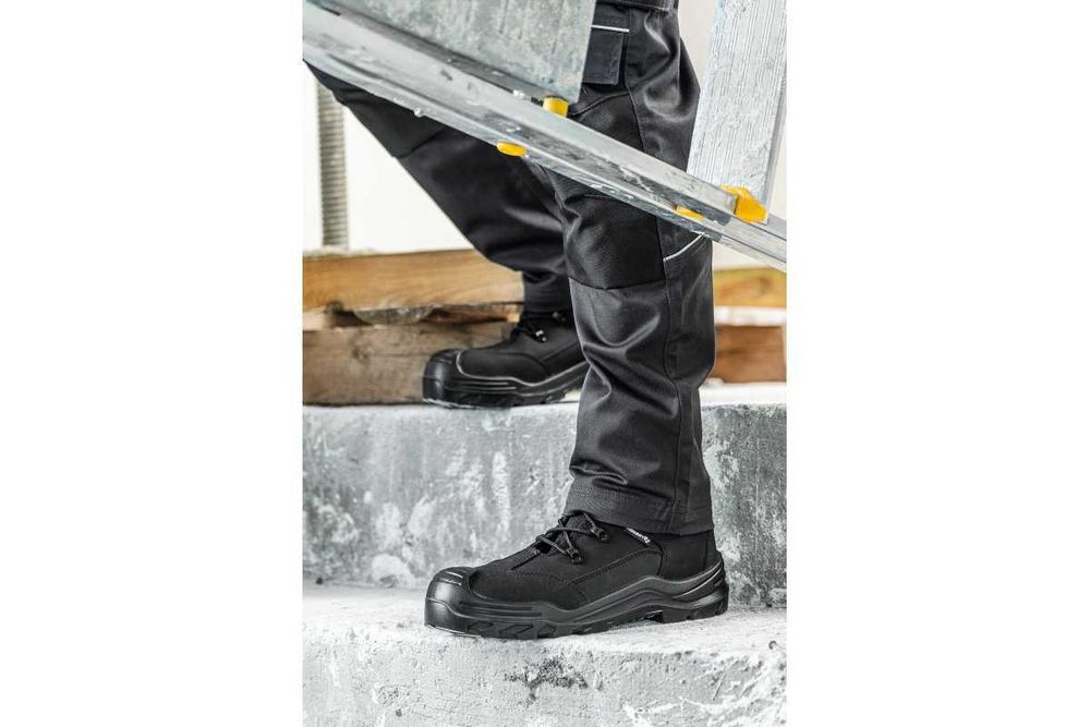 Спецвзуття Спецобувь Робочі чоботи зимові Рабочие сапоги зимние