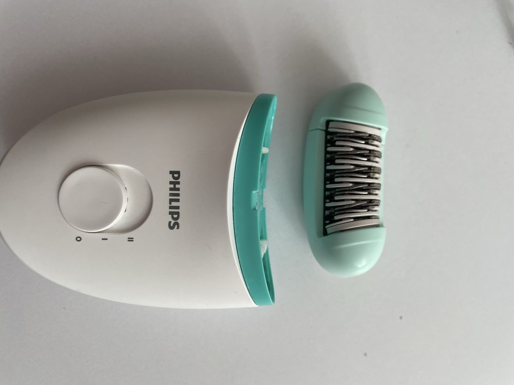 Depilator Philips HQ8505 z nasadka do umycia pod woda
