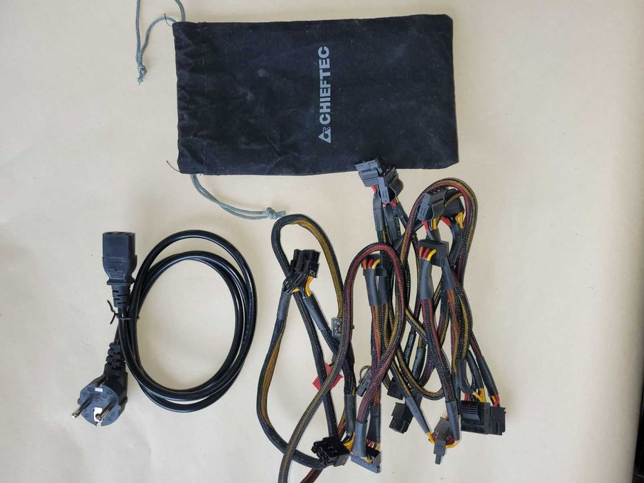 Блок живлення модульний Chieftec 1000W POWER SMART.