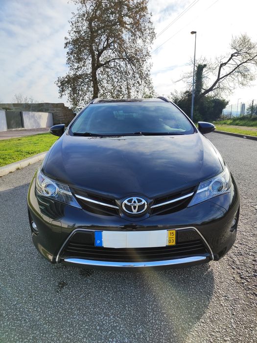 Toyota Auris Touring Sports