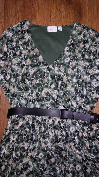 Продам платье 50й -52 размер