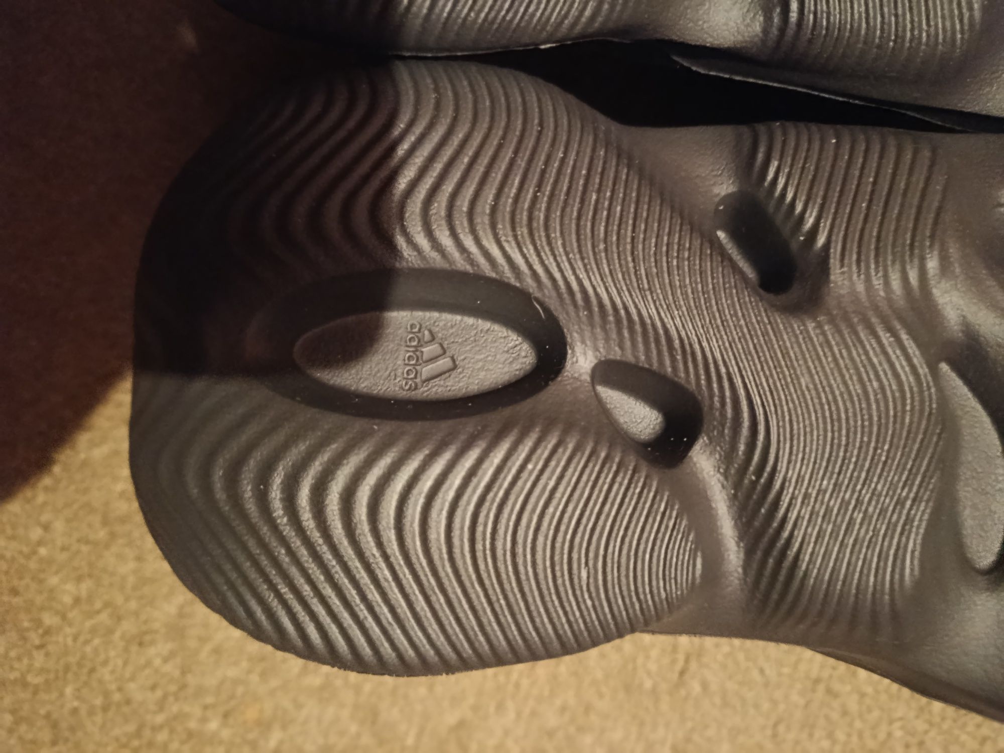 Adidas yeezy foam runner onyx