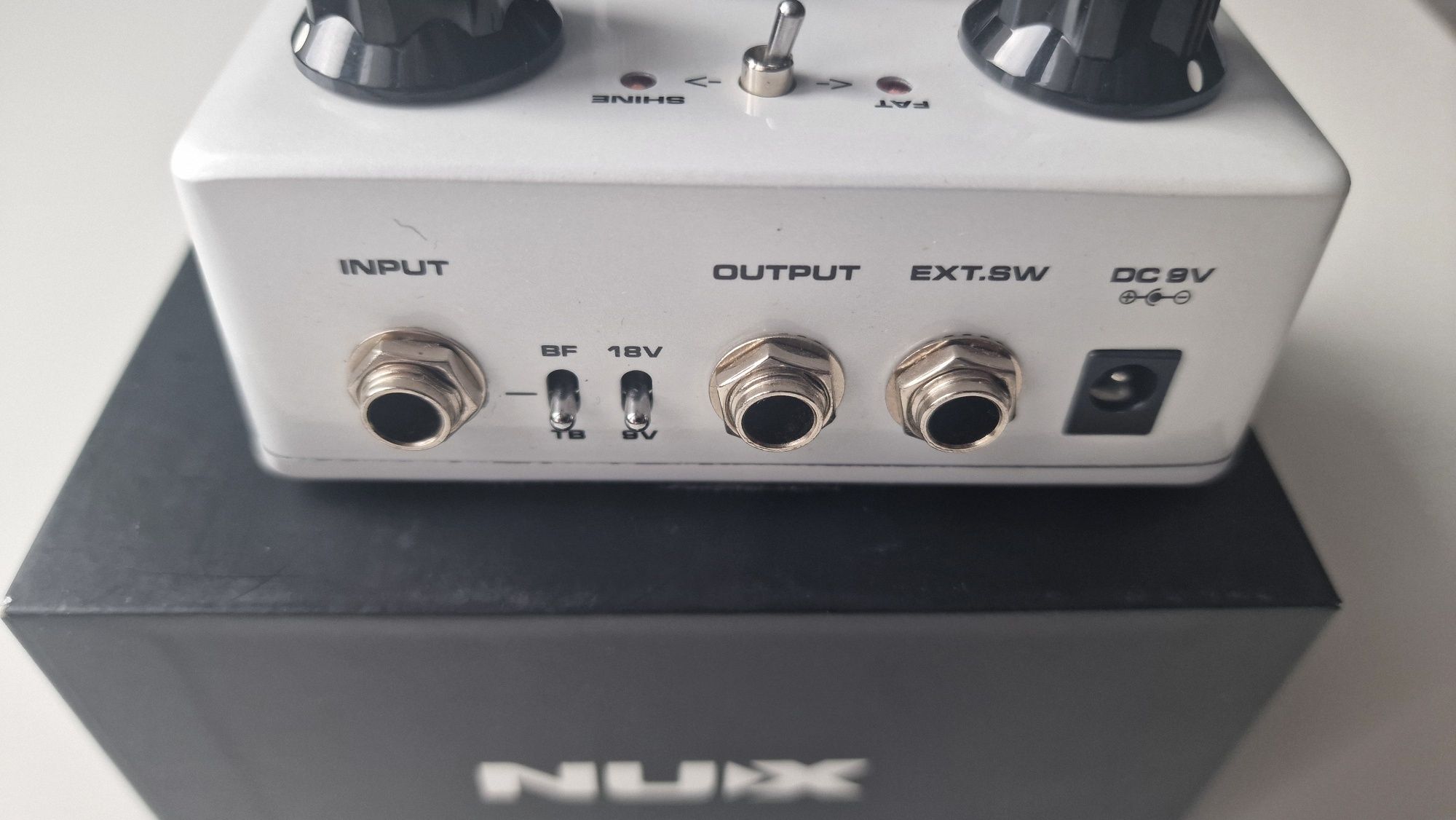 NUX Ace of Tone Efekt