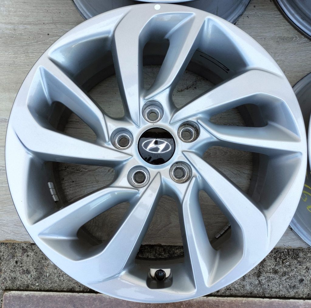 Felgi aluminiowe Hyundai Tucson IX35 Kona I30 I40 7x17 ET51 5x114,3