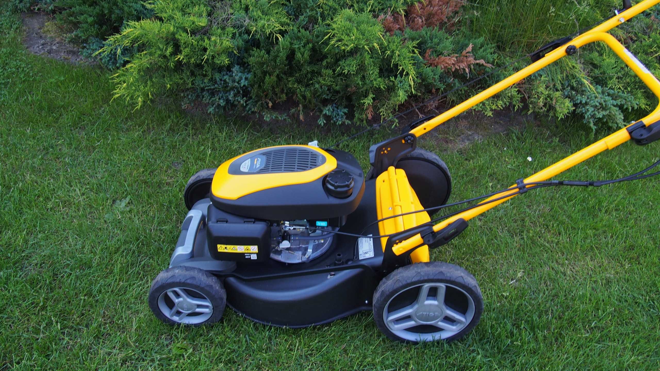 Stiga Combi 48 W SQ H kosiarka spalinowa