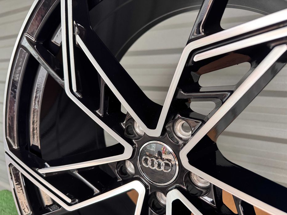Нові Двадцятки на Q7 Q5 A4 A5 A6 A7 Sline Audi R20 5x112 титани ЧОРНІ