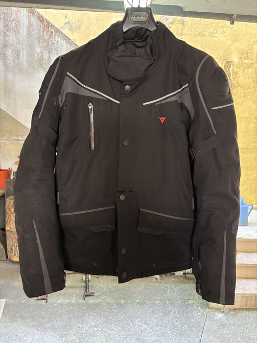 Vendo fato completo dainese.