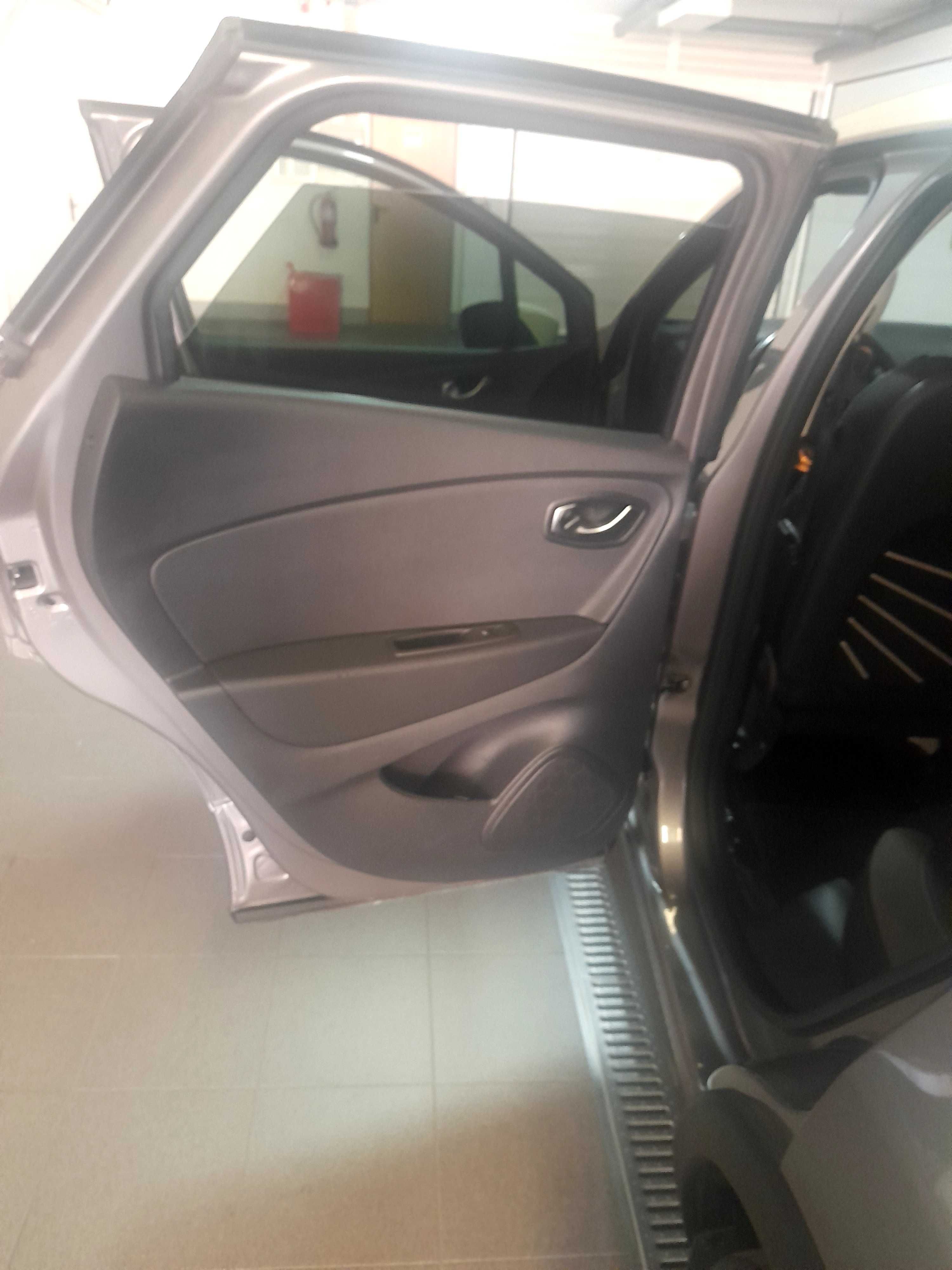 Renault captur como novo