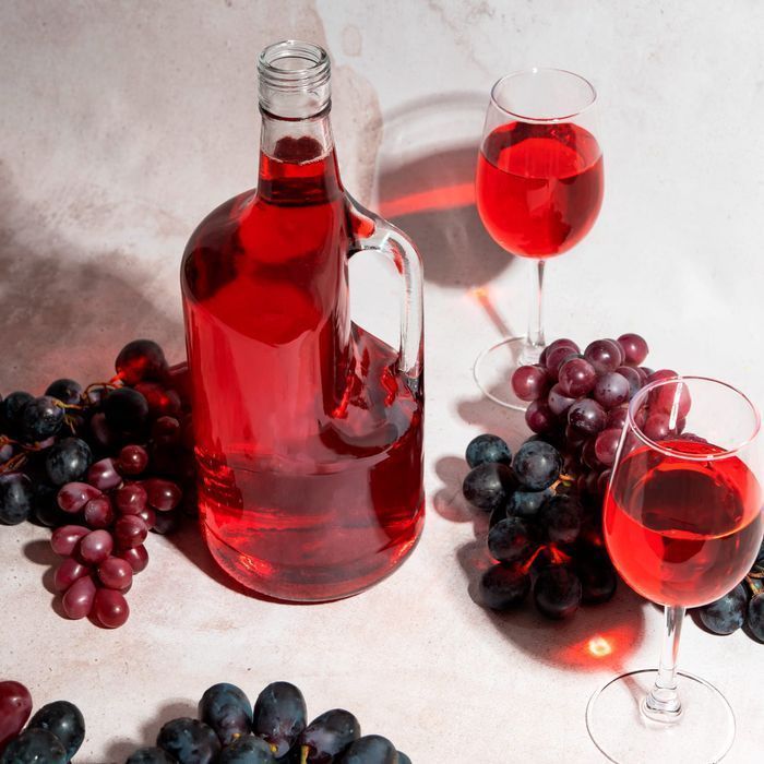 6x Butelka szklana Goliat 1,75 L na nalewki, wino, bimber z zakrętką