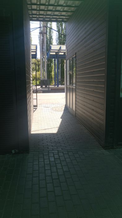 Продаж торгових приміщень