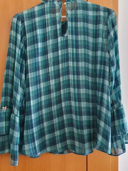 Blusa Silvina Campos e calça ecopele SALSA