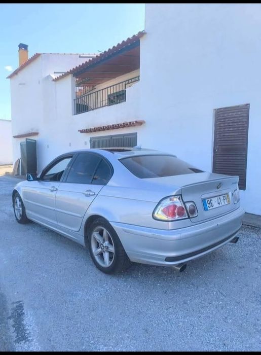 Vendo BMW 320 E46