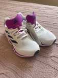Кросовки Adidas нові