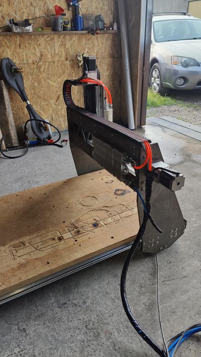 Ploter frezarka CNC do drewna, aluminium - pole robocze 70x45cm
