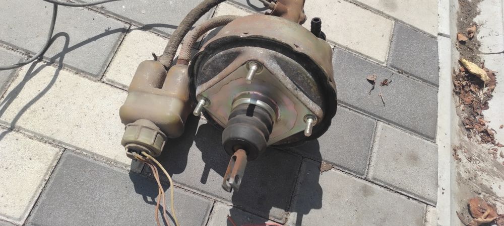 Продам пневмо усилитель тормозов ВАЗ