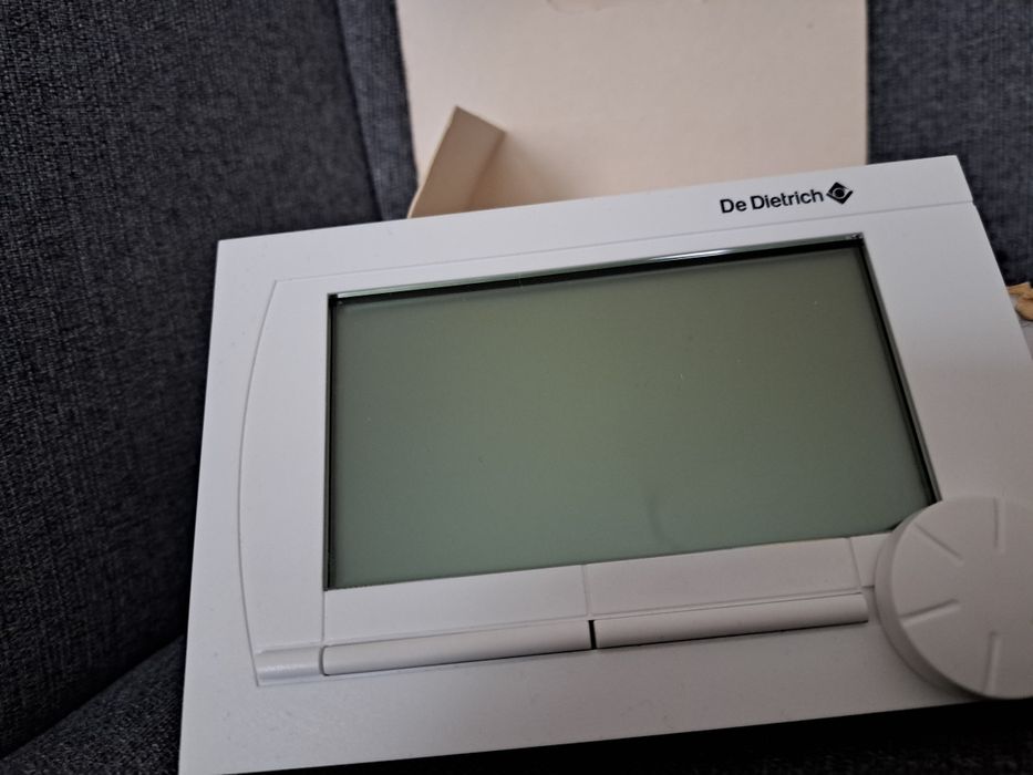 Regulator iSense AD289 przewodowy, modulujący S103293 De Dietrich