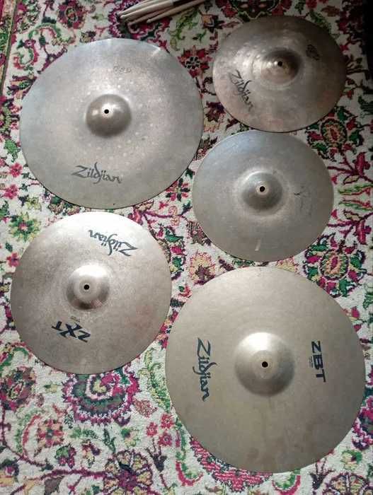 Набір тарілок Zildjian ZBT+1 ZXT з чохлом Sabian.