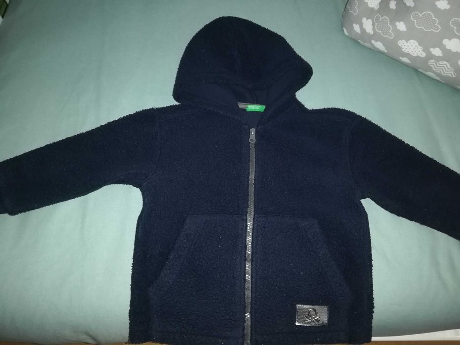 Casaco benetton 4/5 anos azul escuro inverno