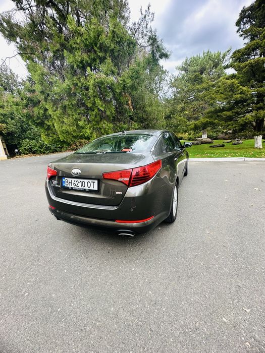 Kia Optima 2.4 2013 року