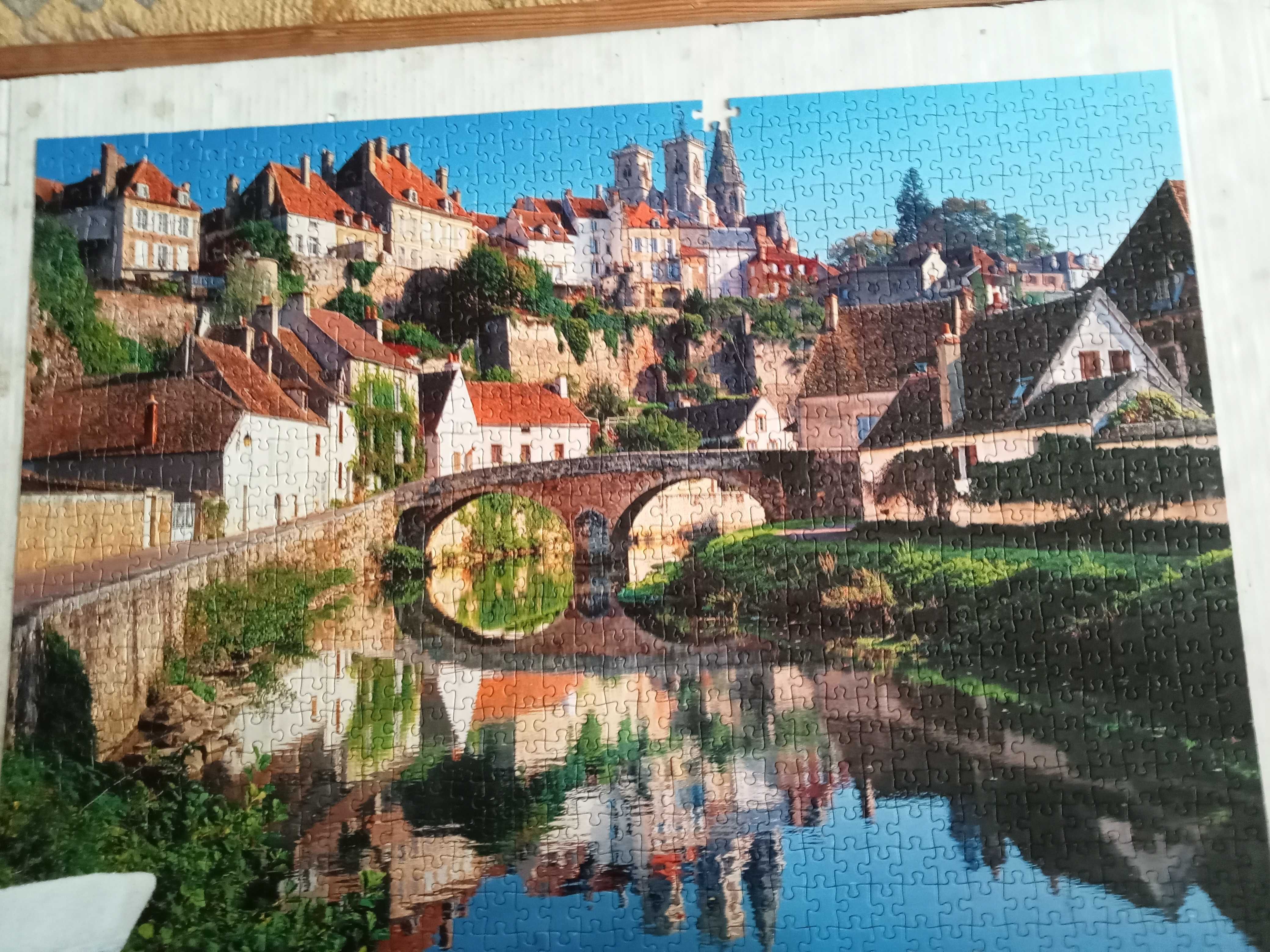 puzzle1000-Francja Burgundia,,  1 brak